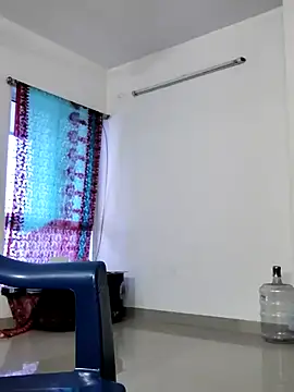 Snapshot of Tamilrojanew chatting on June 15, 6:57 am Tamilrojanew online show from June 15, 6:57 am