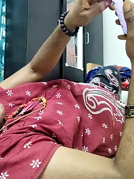 Snapshot of Tamilrojanew chatting on June 16, 2:06 pm Tamilrojanew online show from June 16, 2:06 pm