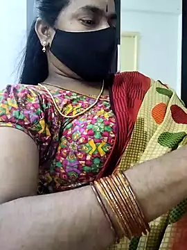 Snapshot of Tamilrojanew chatting on October 16, 7:00 pm Tamilrojanew online show from October 16, 7:00 pm