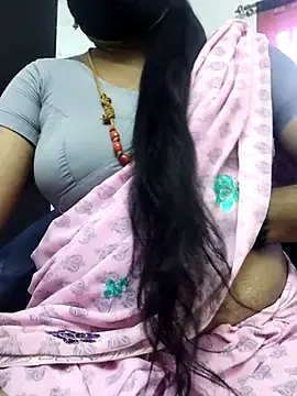 Snapshot of Tamilrojanew chatting on June 1, 7:30 am Tamilrojanew online show from June 1, 7:30 am