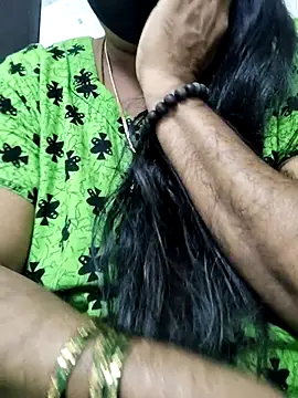 Snapshot of Tamilrojanew chatting on July 3, 5:52 pm Tamilrojanew online show from July 3, 5:52 pm
