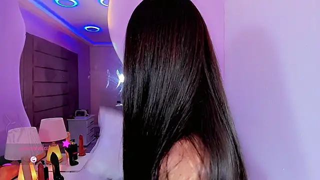 Shanelengel online show from November 5, 7:00 am