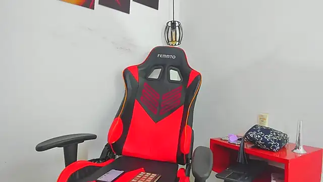 Little aphrodite online show from November 7, 11:52 pm