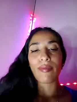 chloewildd  online show from November 6, 4:16 am