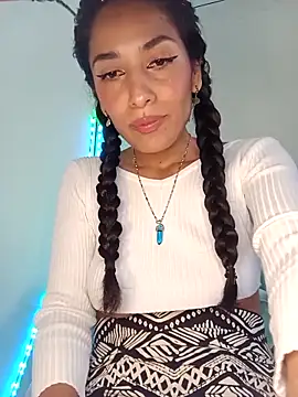 chloewildd  online show from November 10, 3:06 pm