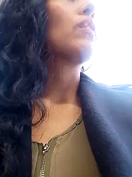 chloewildd  online show from February 18, 8:25 pm