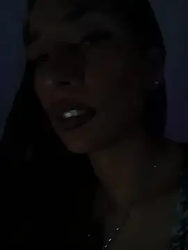 chloewildd  online show from October 11, 10:00 pm