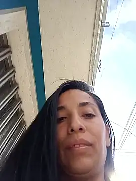 chloewildd  online show from January 9, 9:22 pm