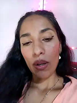 chloewildd  online show from November 8, 11:41 pm