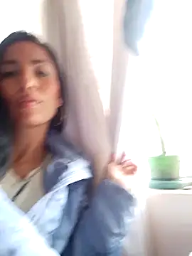 chloewildd  online show from February 8, 9:36 pm