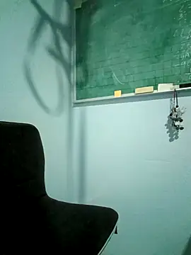 Javierhot666 online show from April 17, 11:07 pm