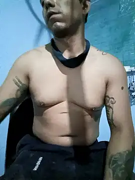 Javierhot666 online show from April 18, 4:53 pm