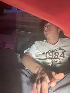 Snapshot of tripexnte chatting on February 27, 12:36 am tripexnte online show from February 27, 12:36 am