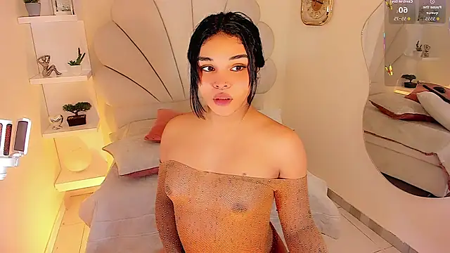 ValentinaMarinn online show from December 20, 9:06 pm