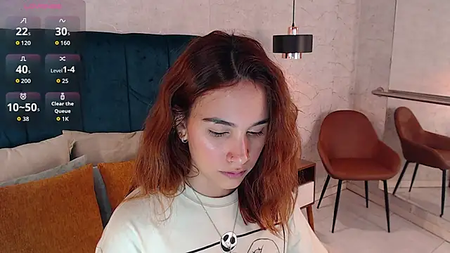 AdeleAndersonn online show from December 3, 7:46 pm