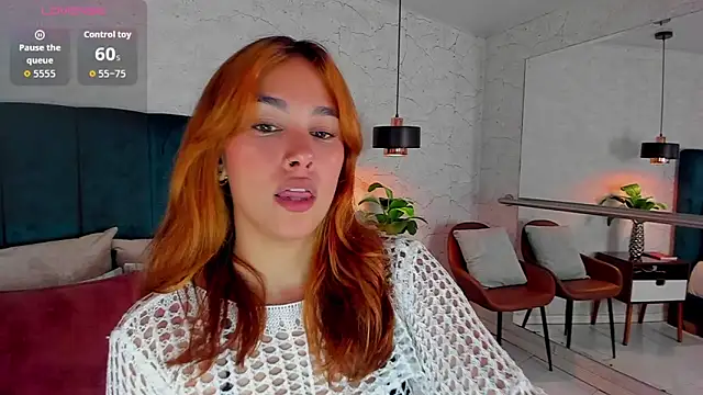 AdeleAndersonn online show from April 13, 7:40 pm