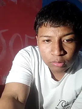 Snapshot of Tu_papi_69_ chatting on April 7, 1:51 am Tu papi 69 online show from April 7, 1:51 am