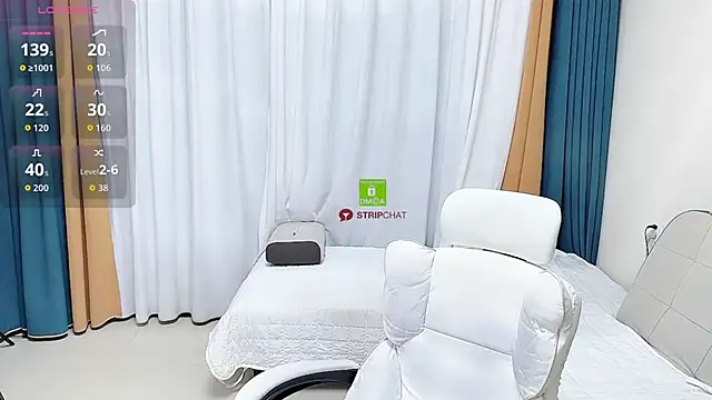 808dass online show from April 18, 3:14 pm