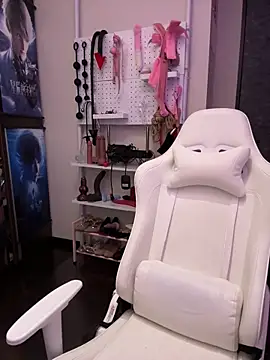 buluuuuuu online show from February 11, 12:49 pm