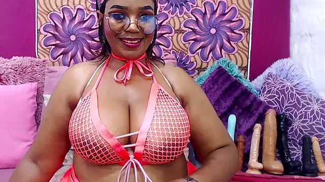 MATURExxxASS online show from March 1, 6:52 pm