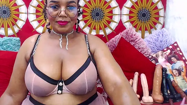 MATURExxxASS online show from April 3, 8:21 am