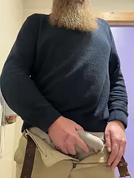 Snapshot of Ice_mannHH chatting on December 4, 1:14 pm Ice mannHH online show from December 4, 1:14 pm