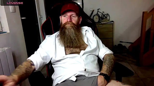 Snapshot of Ice_mannHH chatting on December 1, 7:19 pm Ice mannHH online show from December 1, 7:19 pm