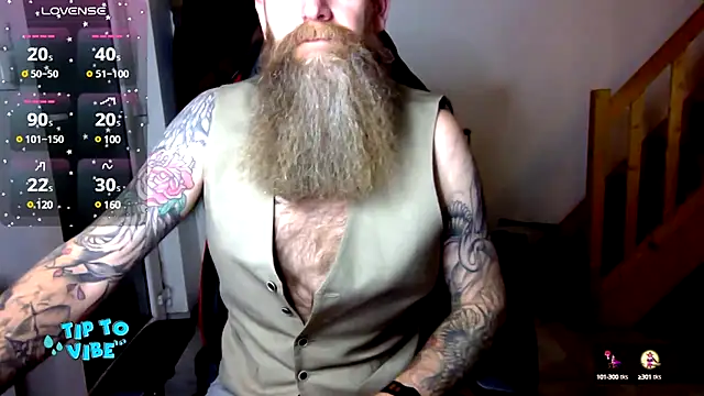 Snapshot of Ice_mannHH chatting on December 5, 9:44 pm Ice mannHH online show from December 5, 9:44 pm