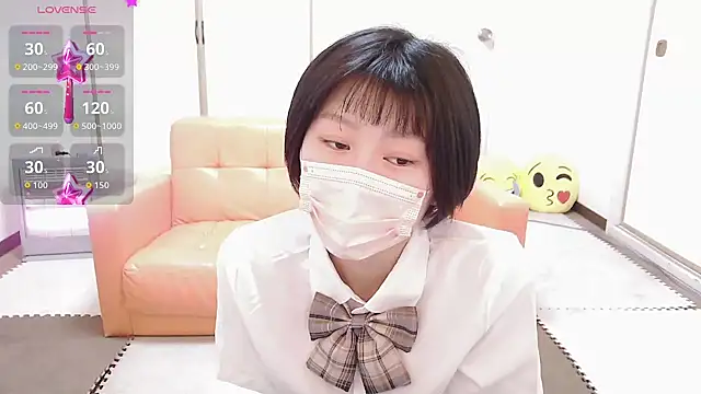 minamina1221 online show from March 11, 7:13 am