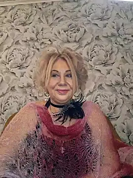 Snapshot of PALETT chatting on December 7, 5:54 am PALETT online show from December 7, 5:54 am