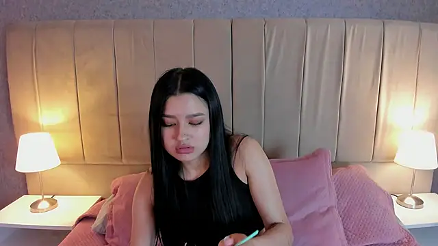 megan bat online show from January 13, 5:55 pm