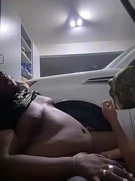 Snapshot of BigBossaNova69 chatting on October 7, 5:41 am BigBossaNova69 online show from October 7, 5:41 am