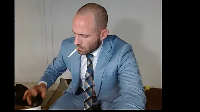 TheNakedPreacher online show from December 17, 4:12 pm