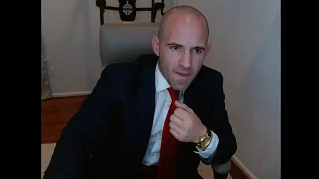 Snapshot of TheNakedPreacher chatting on February 14, 4:07 pm TheNakedPreacher online show from February 14, 4:07 pm