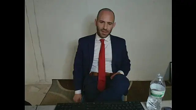 Snapshot of TheNakedPreacher chatting on February 23, 12:17 pm TheNakedPreacher online show from February 23, 12:17 pm