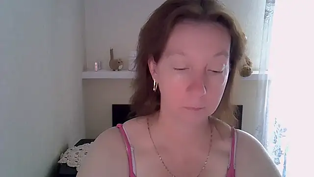 Snapshot of Madaamtang chatting on June 25, 12:43 pm Madaamtang online show from June 25, 12:43 pm