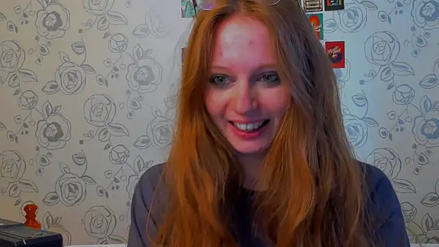 Snapshot of Fire_Luna chatting on May 14, 10:34 am Fire Luna online show from May 14, 10:34 am