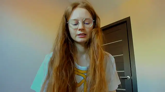 Snapshot of Fire_Luna chatting on February 26, 10:38 am Fire Luna online show from February 26, 10:38 am