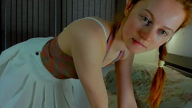 Snapshot of Fire_Luna chatting on December 26, 10:05 am Fire Luna online show from December 26, 10:05 am