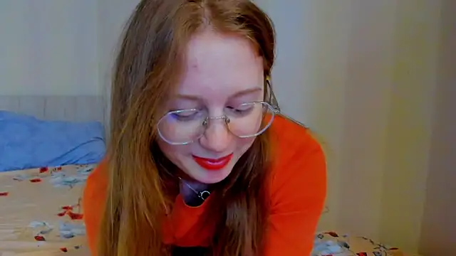 Snapshot of Fire_Luna chatting on January 5, 7:49 am Fire Luna online show from January 5, 7:49 am