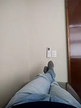 gatmoreno1 online show from December 17, 3:28 pm