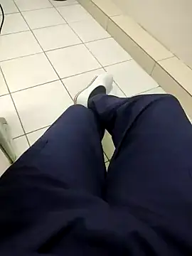 Snapshot of gatmoreno1 chatting on September 30, 5:08 pm gatmoreno1 online show from September 30, 5:08 pm