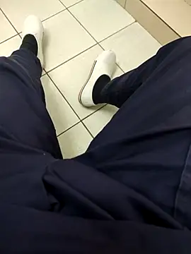 Snapshot of gatmoreno1 chatting on September 17, 6:43 pm gatmoreno1 online show from September 17, 6:43 pm