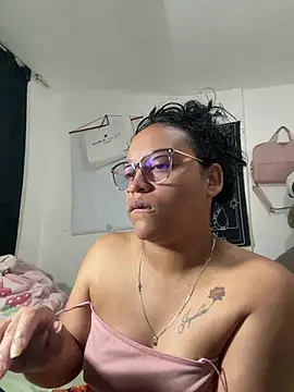 angela angels  online show from February 28, 10:15 am