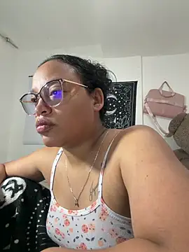 angela angels  online show from March 22, 8:38 am