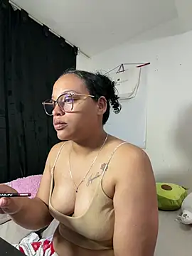 angela angels  online show from May 24, 1:38 am