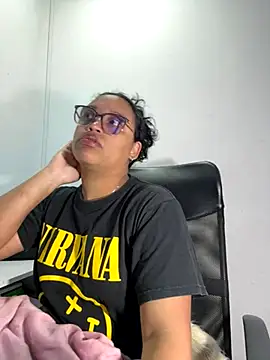 angela angels  online show from November 6, 5:00 am