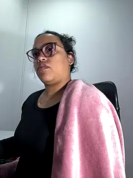 angela angels  online show from November 12, 4:05 am