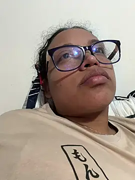 Snapshot of angela_angels_ chatting on February 23, 9:00 am angela angels online show from February 23, 9:00 am