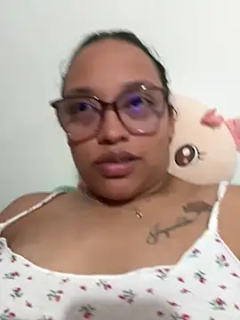 Snapshot of angela_angels_ chatting on March 16, 9:05 pm angela angels online show from March 16, 9:05 pm
